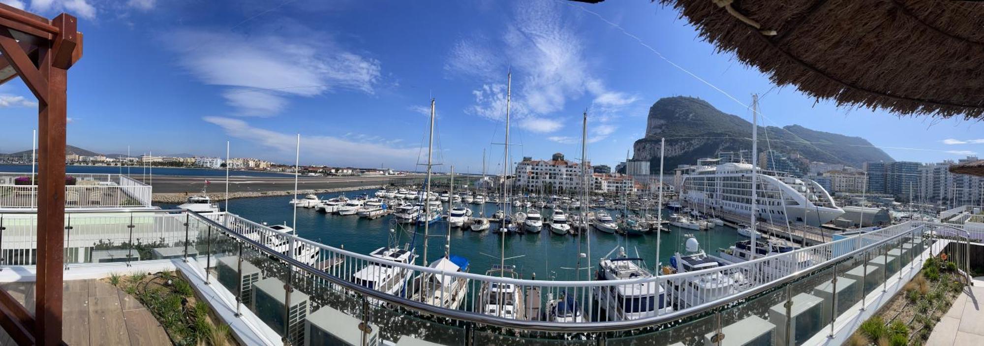 Deluxe Marina View Seafront Gibraltar Stay 外观 照片