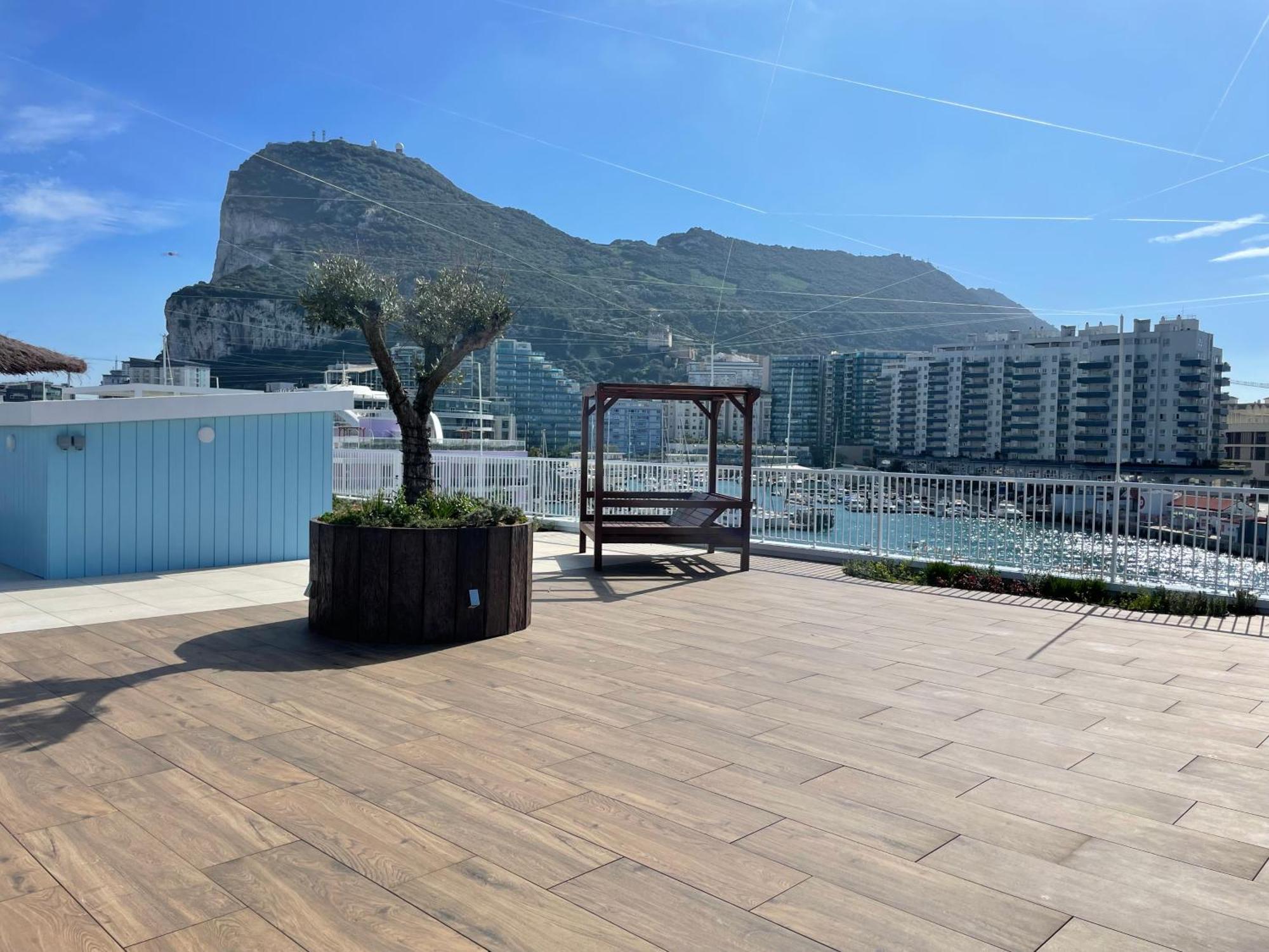 Deluxe Marina View Seafront Gibraltar Stay 外观 照片