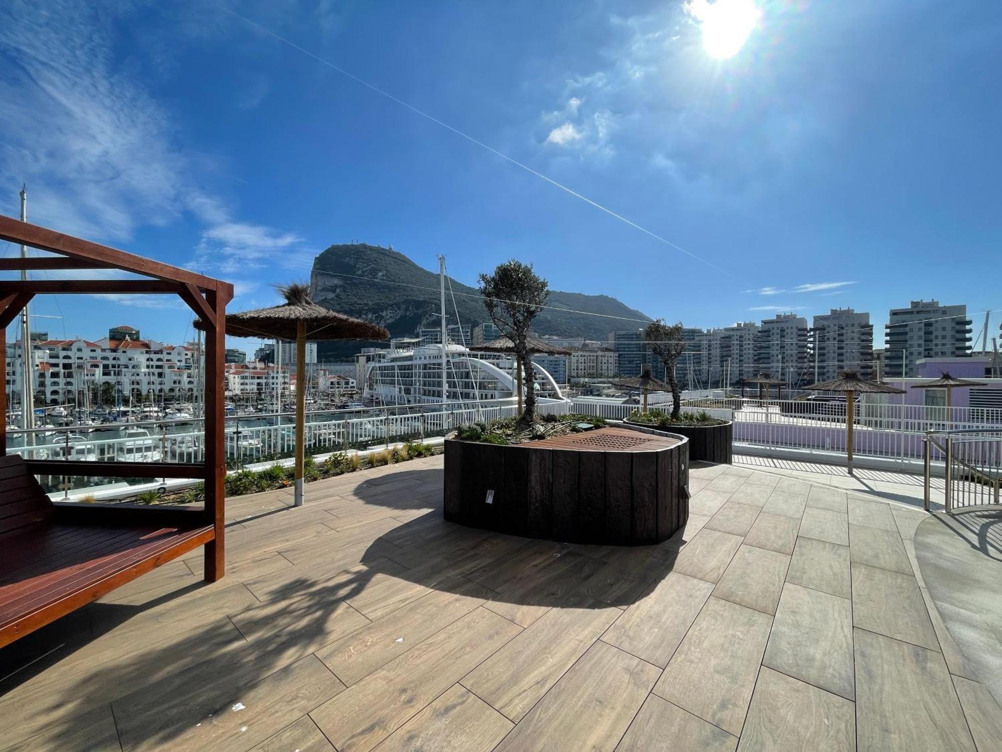 Deluxe Marina View Seafront Gibraltar Stay 外观 照片