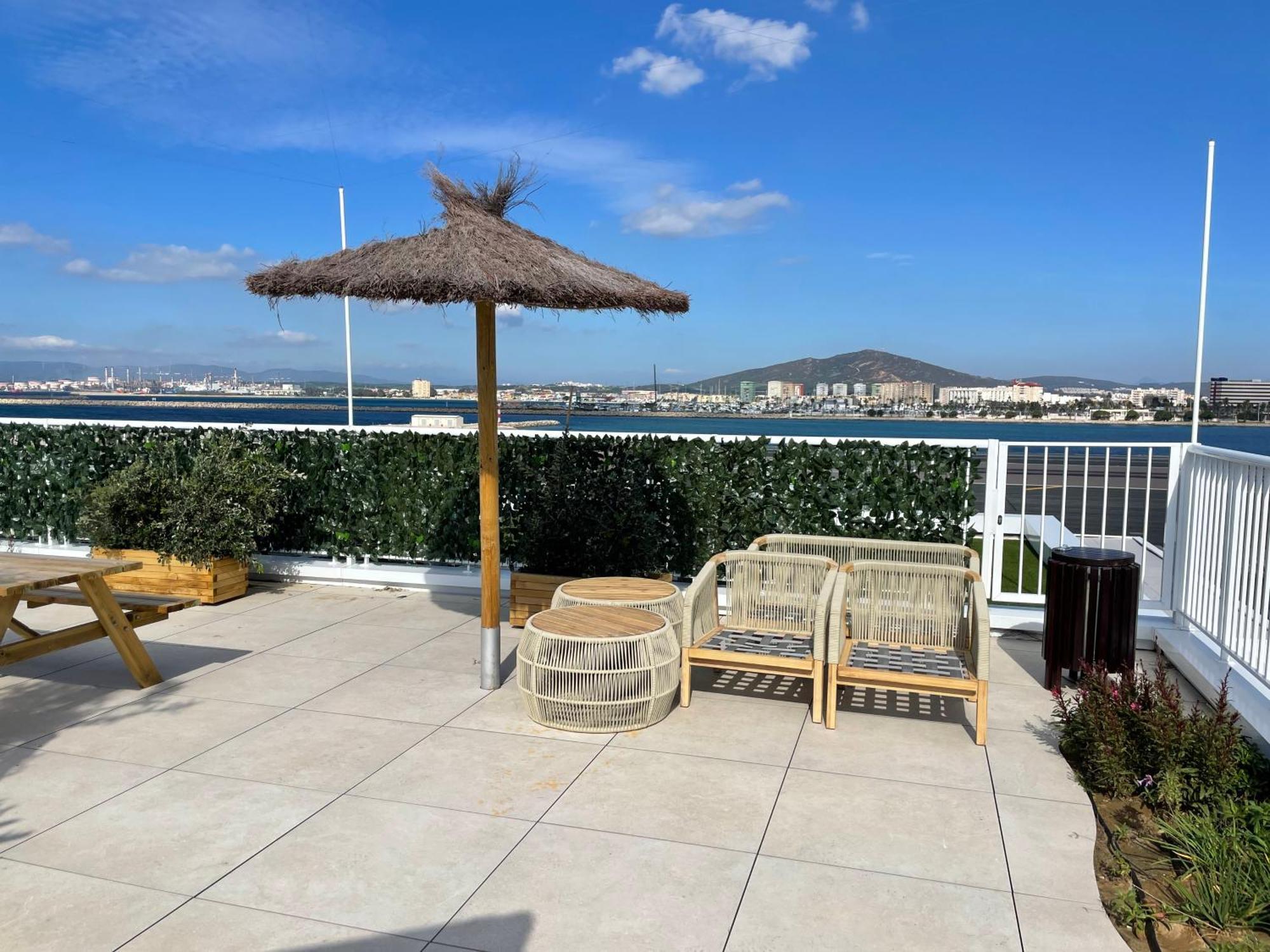 Deluxe Marina View Seafront Gibraltar Stay 外观 照片